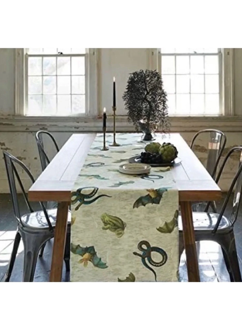 Creepy Crawly Table Runner